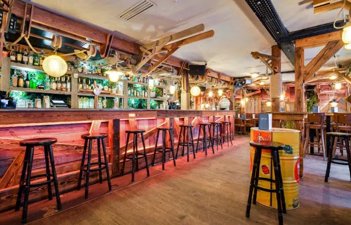 bar