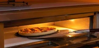 température pour cuire une pizza au four