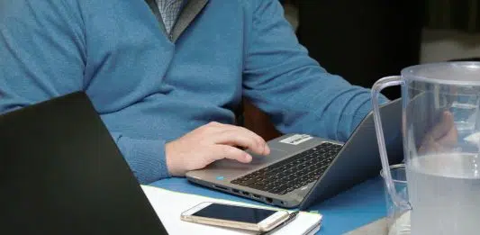 Comment accéder aux Pages Blanches ?