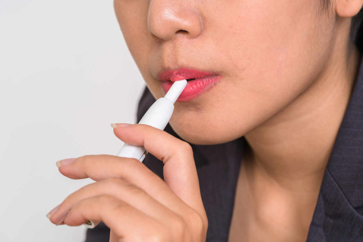 Fumer la cigarette électronique IQOS